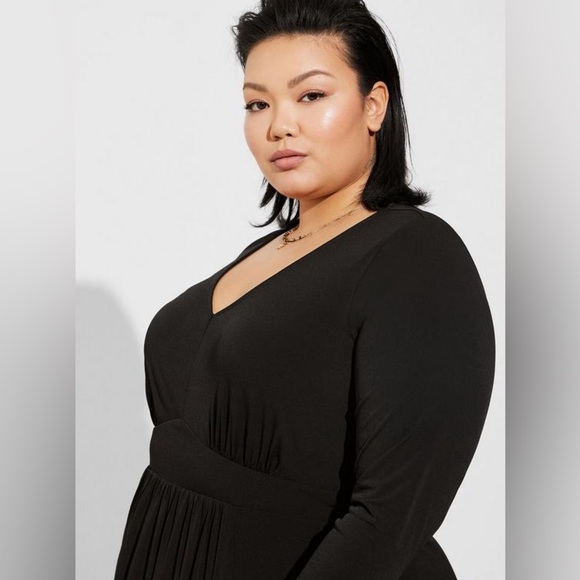 Torrid Tea Length Studio Knit Deep V Bodycon Dress Size 3x Classic - Picture 4 of 14